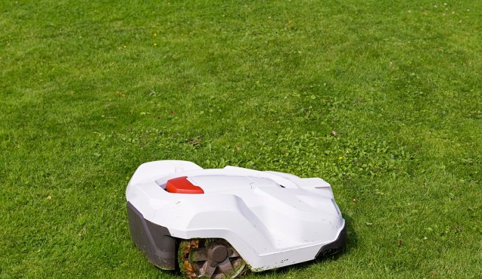 機器人無線充電的技術(shù)優(yōu)勢是什么？