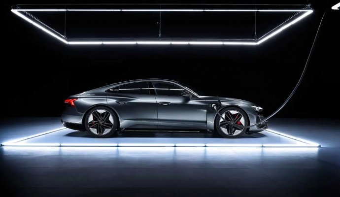 黑科技！電動車“一邊跑一邊用大功率無線充電”是怎么做到的（無線充電）