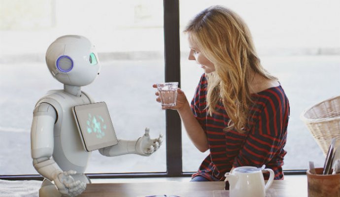 智能服務(wù)機(jī)器人被賦予情感后會如何工作（一）（無線充電）