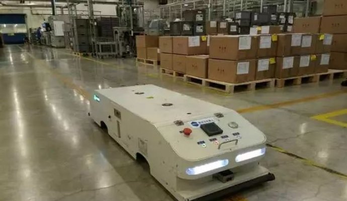 磁導(dǎo)航傳感器在AGV小車(chē)中的應(yīng)用分析（無(wú)線充電）