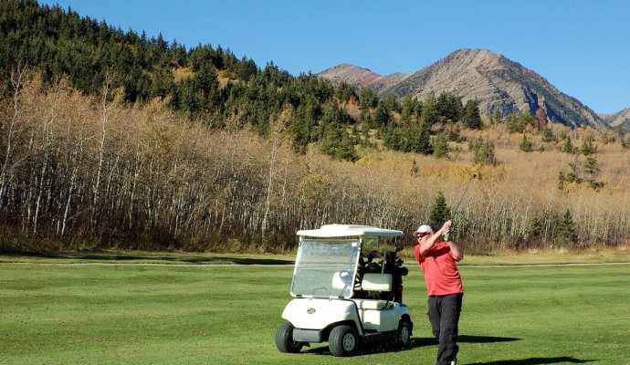 戶外充電新革命：無線充電模塊，讓能源觸手可及