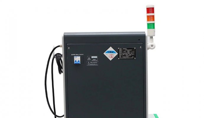 揭秘魯渝能源AGV智能充電樁：如何用“高效充電”改寫工業智能化規則？